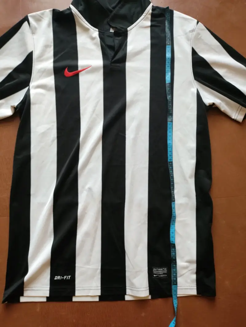 Camiseta deportiva a rayas Nike Dri-Fit ORIGINAL - 4