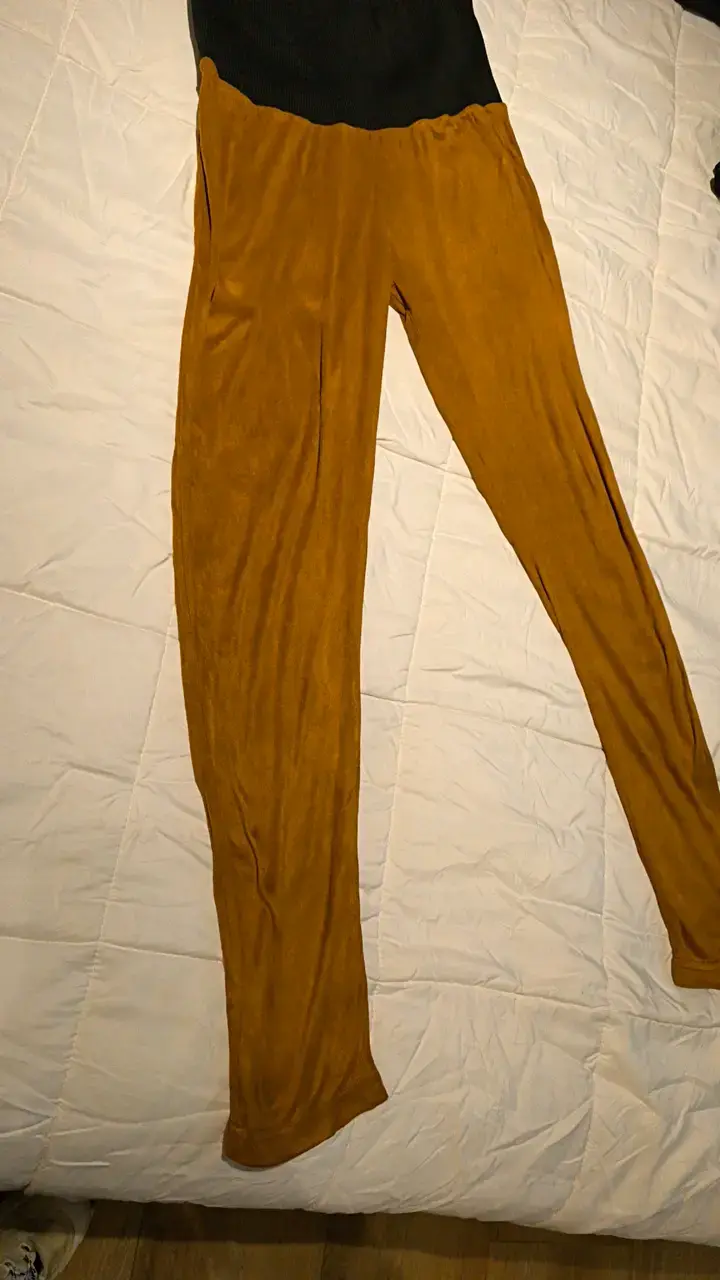 Pantalones de maternidad color mostaza - 2