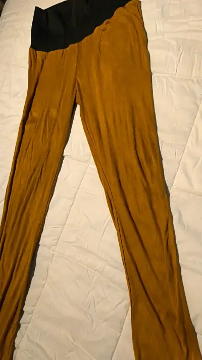 Pantalones de maternidad color mostaza - miniatura 3