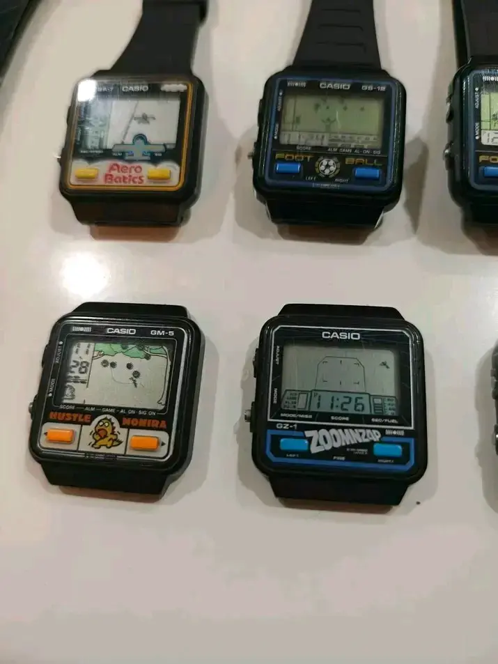 Relojes digitales retro Casio con juegos - 3