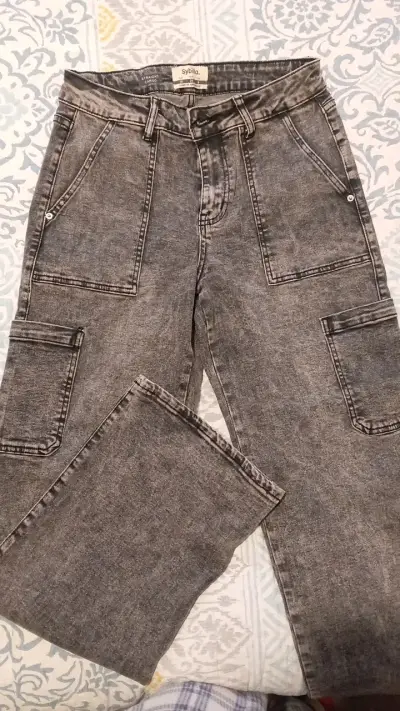 Pantalones cargo grises Sybilla para mujer - miniatura 1