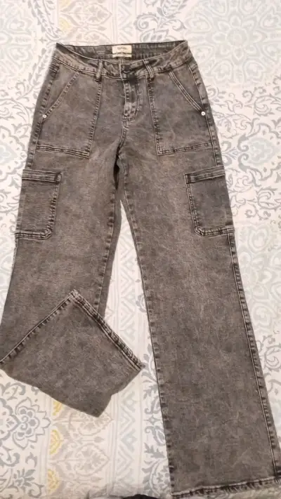 Pantalones cargo grises Sybilla para mujer - miniatura 4