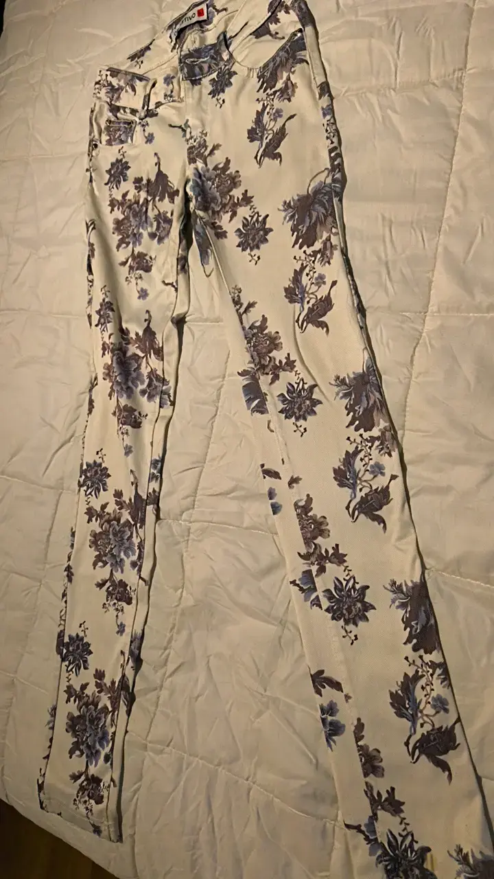 Jeans pantalon blanco floral azul skinny - 3