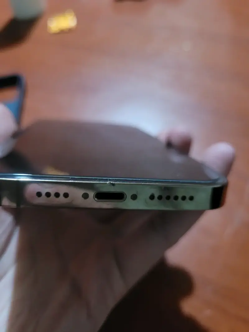 iPhone 14 Pro Max 128GB Oro - 5