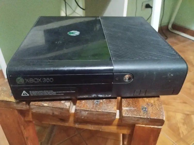Consola Xbox 360 sin hackear en buen estado - 2
