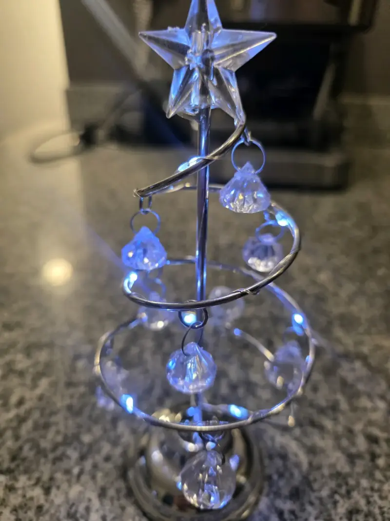 Árbol de Navidad decorativo con luces LED - 3