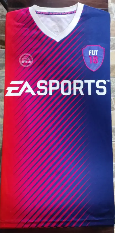 Camiseta deportiva EA Sports FUT 18 - miniatura 1
