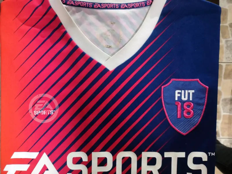 Camiseta deportiva EA Sports FUT 18 - 2
