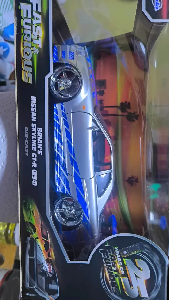 Auto a escala Nissan Skyline GT-R R34 Fast & Furious - 1