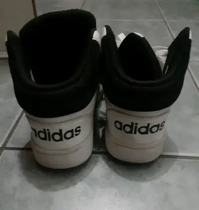 ZAPATILLAS ADIDAS HOOPS MID CLASSIC TALLA 37 - miniatura 4