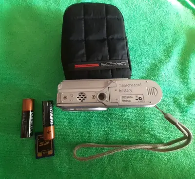 Cámara digital GE A835 8MP con estuche - miniatura 5