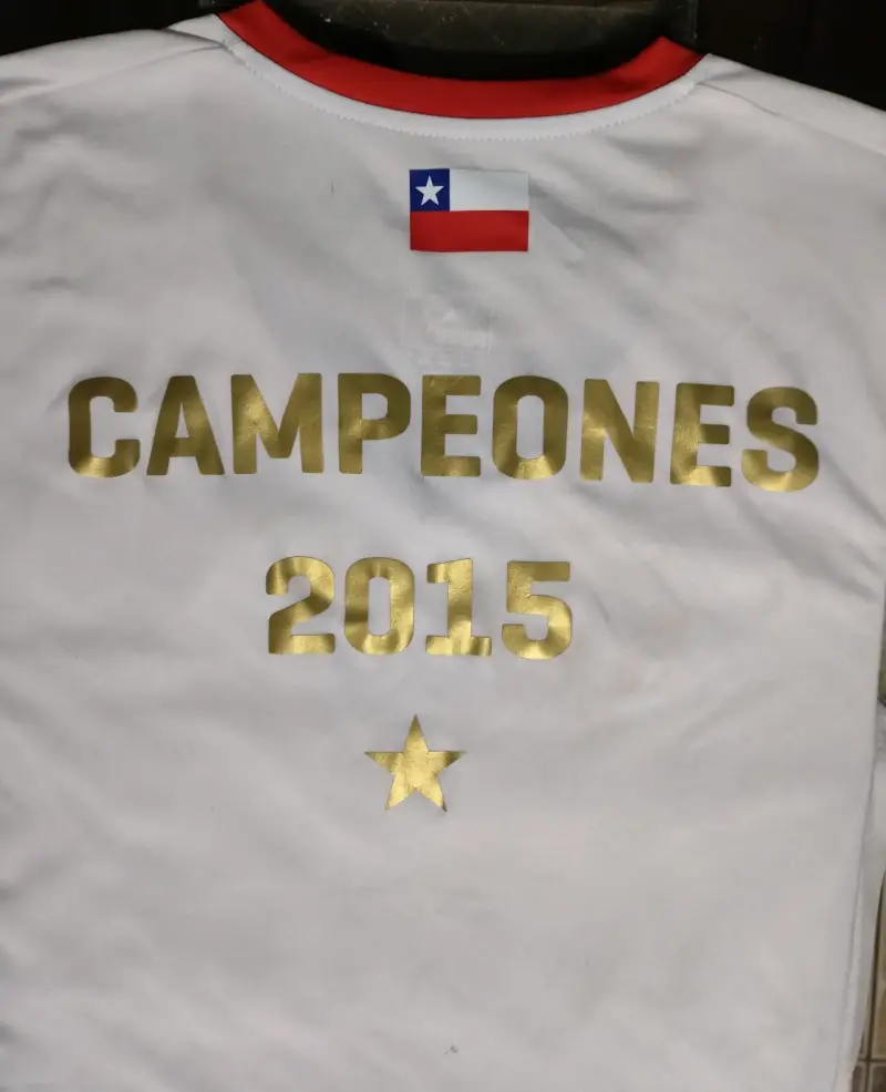 Camiseta Puma Chile Campeones 2015 Edición Especia - 3