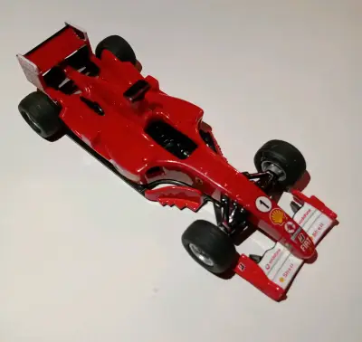 Automóvil a escala de colección Ferrari F1 V Power - miniatura 1