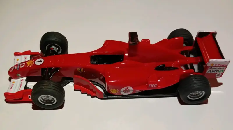 Automóvil a escala de colección Ferrari F1 V Power - 5
