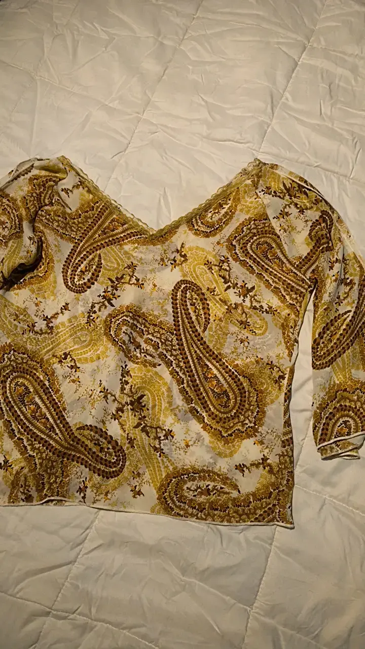 Blusa estampada gasa de manga larga abierta - 4