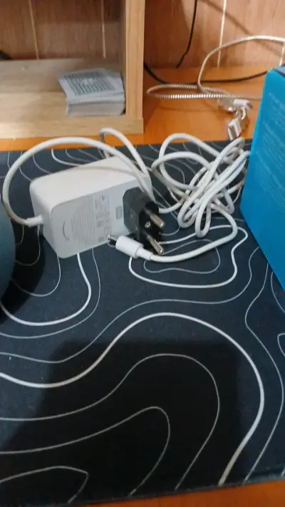 Echo Dot con Alexa color gris - miniatura 3