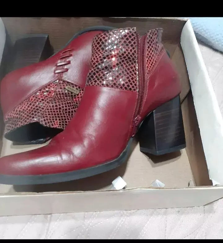 Botines de cuero rojos con tacón alto Kebles