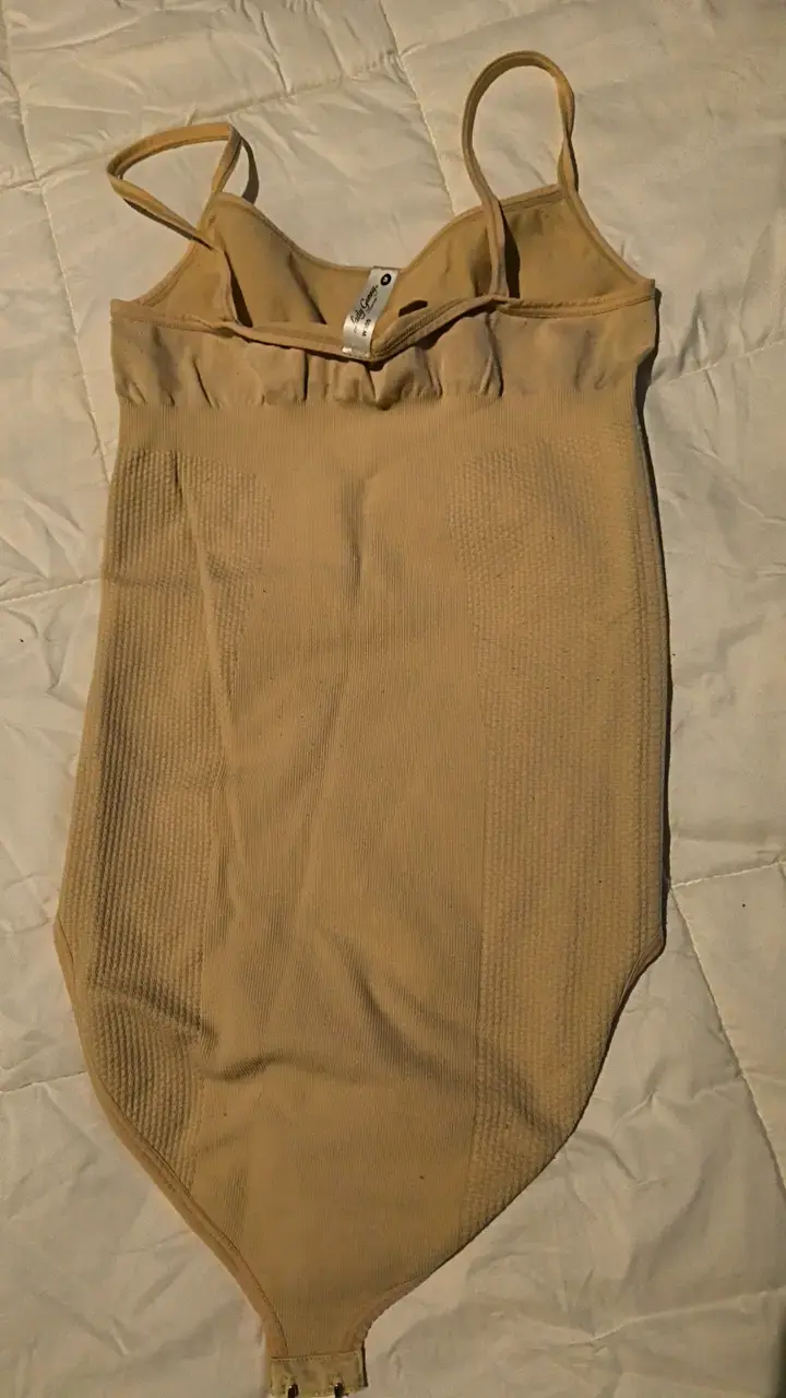 Body beige sin mangas para mujer - 4