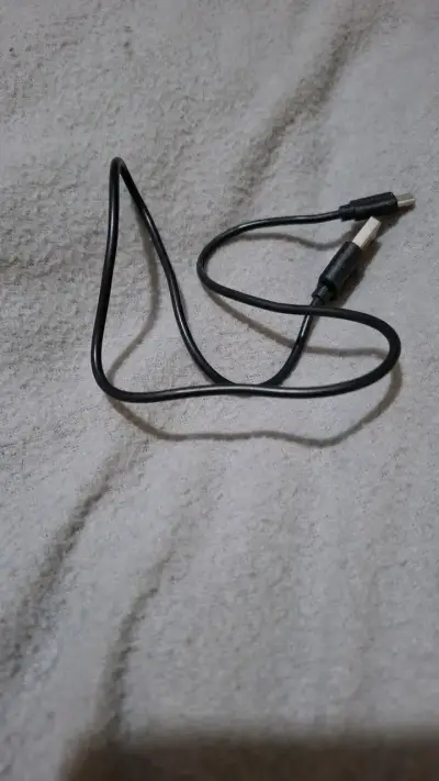 Audífonos Bluetooth inalámbricos negros y azules - miniatura 3