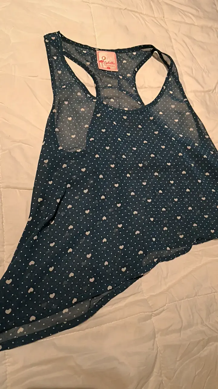 Polera gasa sin mangas azul con corazones - 4