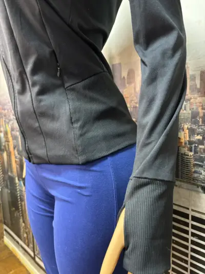 Chaqueta Deportiva Negra para Mujer con Cierre - miniatura 2