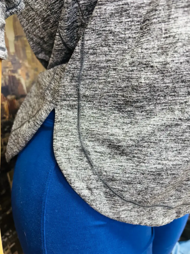 Polera deportiva Gris Manga Larga para Mujer - 2