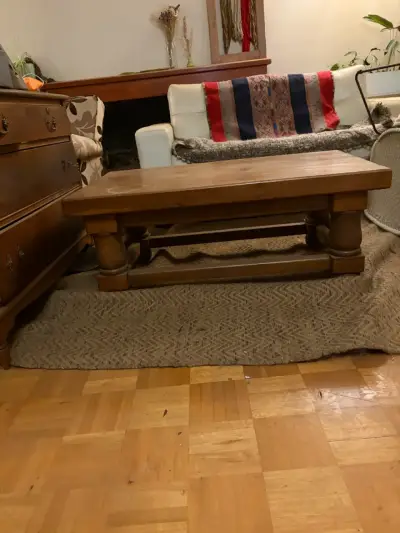 Mesa de centro de madera Mañio de Demolición. - miniatura 1