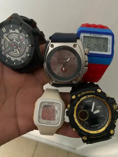Lote de relojes - miniatura 1