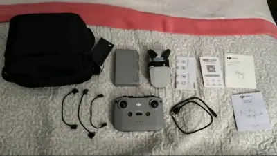 Drone DJI Mini 4K con accesorios completos - miniatura 2