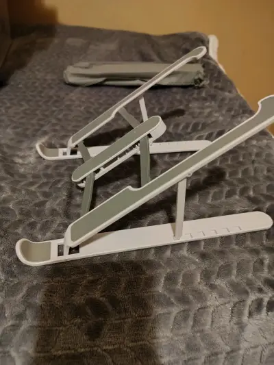 Soporte ajustable para portátil plegable - miniatura 3