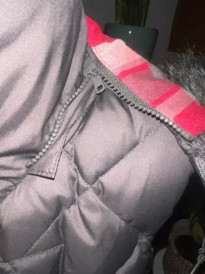 Parka sin mangas ESPRIT con capucha - miniatura 6