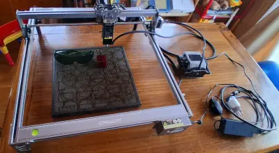 Grabadora y cortadora láser Creality CR-Laser Falcon 10W - miniatura 2