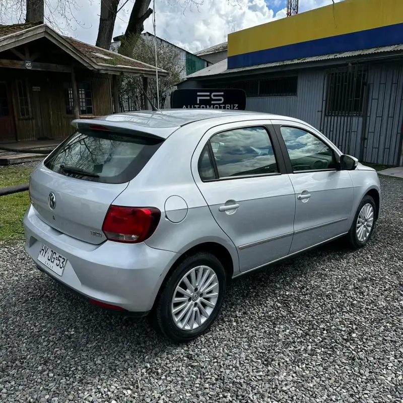 Volkswagen Gol Hatchback 2016 en buen estado - 4