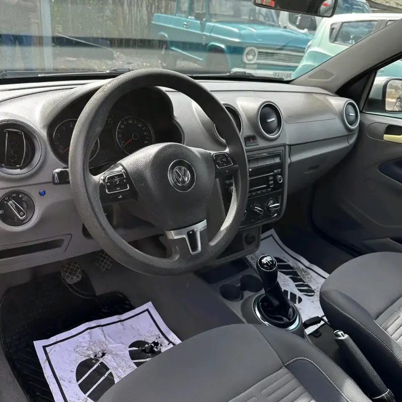 Volkswagen Gol Hatchback 2016 en buen estado - 6