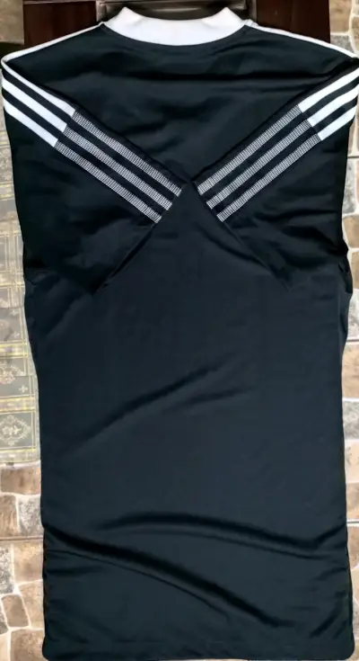 Camiseta entrenamiento Adidas Colo-Colo Negra - miniatura 3