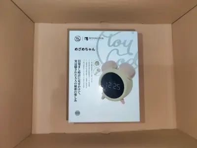 Juguete para adulto con forma de reloj - miniatura 1