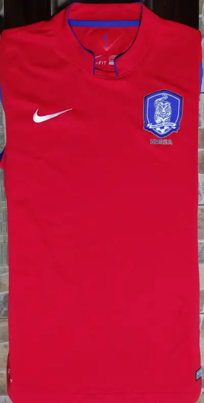 Camiseta Roja Corea Nike Dri-FIT - miniatura 1