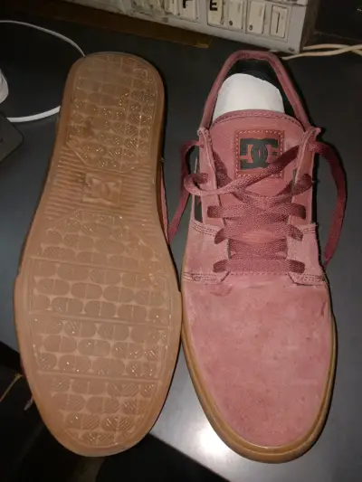 Zapatillas DC Shoes de gamuza color burdeos - miniatura 1