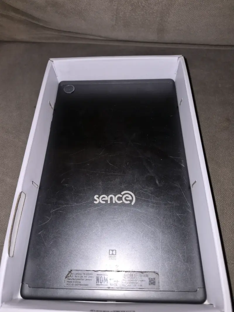 Lenovo Tab M10 HD - 3
