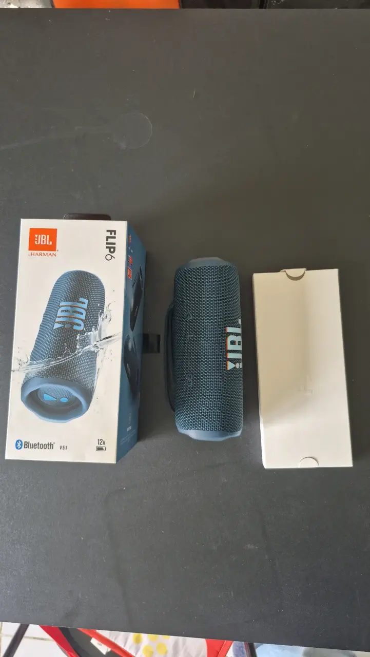 Parlante Bluetooth JBL Flip 6 Azul - 4
