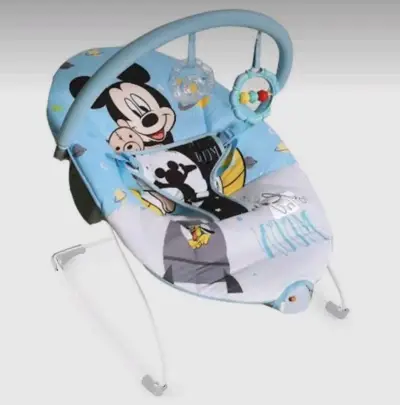 Mecedora Bouncer Disney Baby con Juguetes - miniatura 2