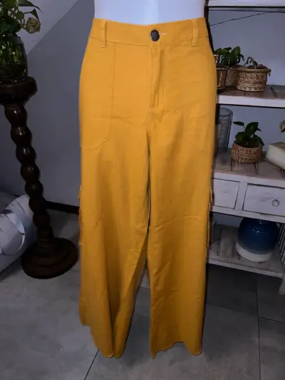 Pantalones mostaza de mujer Aussie - miniatura 1