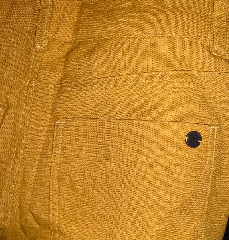 Pantalones mostaza de mujer Aussie - 3