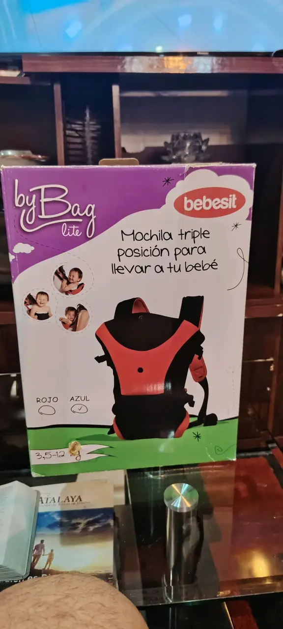 Mochila portabebé triple posición Bebesit roja