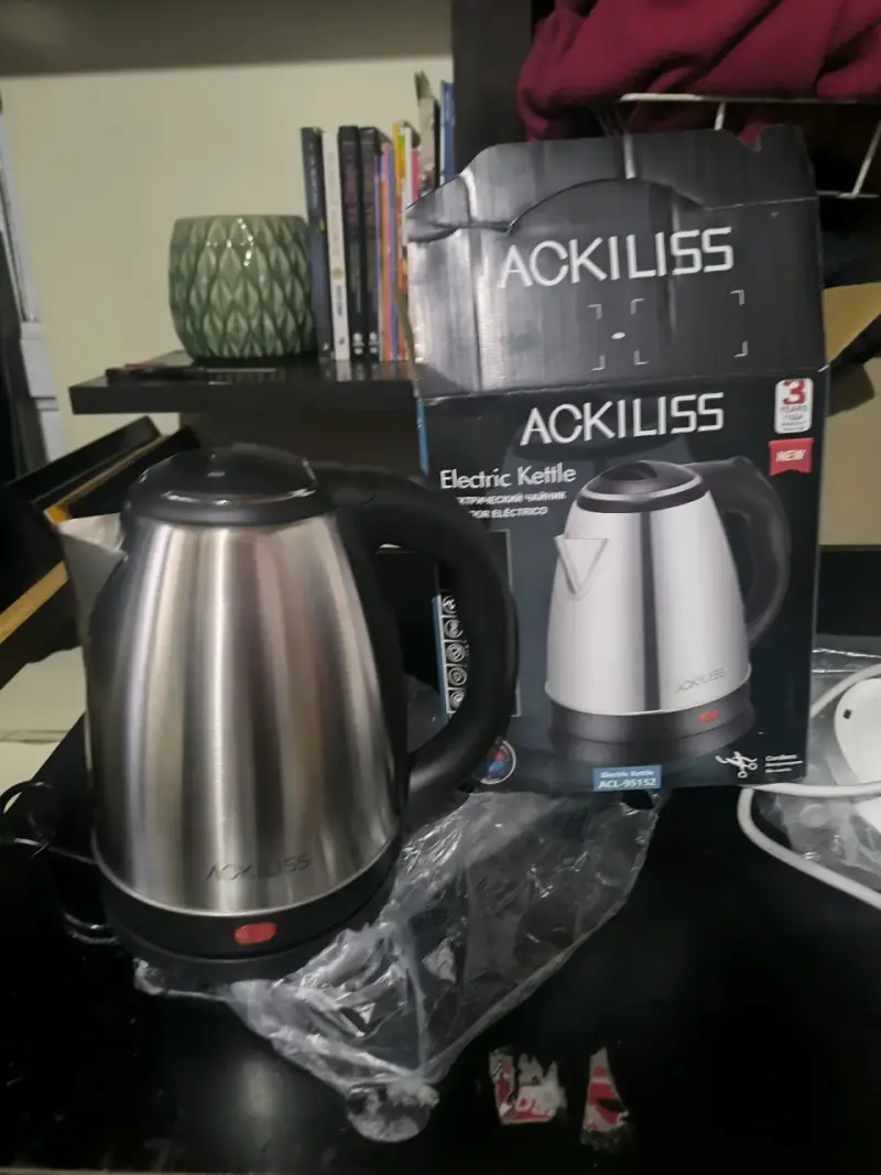 Hervidor Eléctrico Ackiliss de Acero Inoxidable