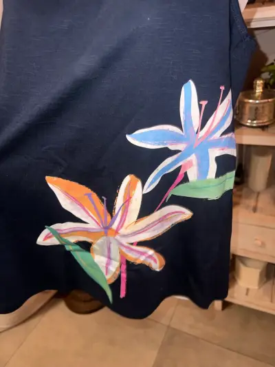 Polera sin mangas Esprit  azul con diseño floral - miniatura 2