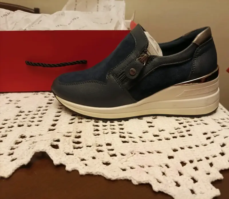 Zapatillas casuales de cuero azul con plataforma - 3