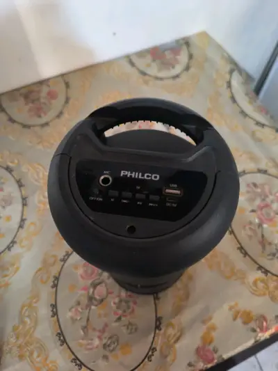 Parlante Bluetooth Philco portátil negro - miniatura 2