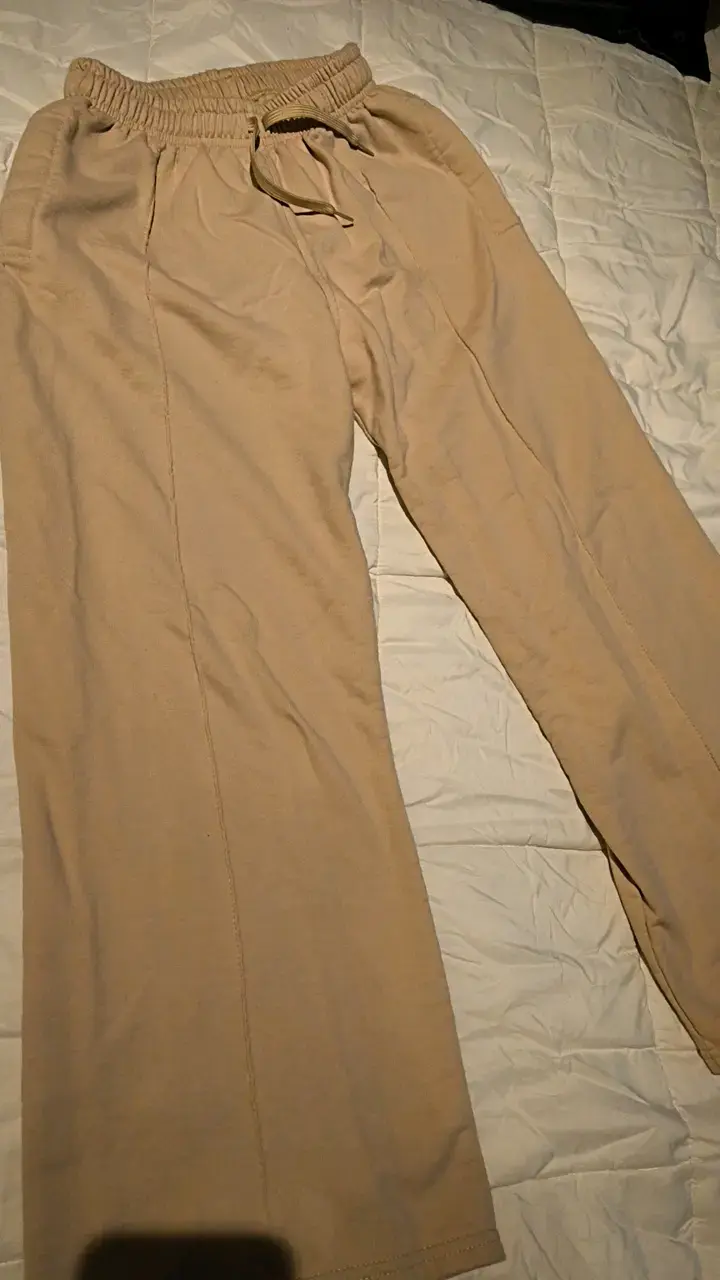 Pantalones buzo beige pata ancha - 2