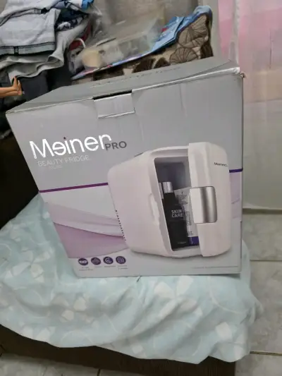 Mini refrigerador de belleza Meiner Pro - miniatura 1